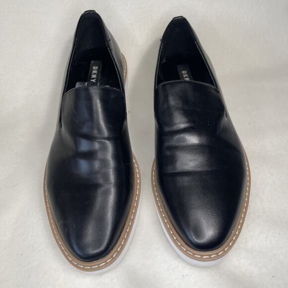 DKNY shoes slip on sneakers women 9M Pointed Toe- EUC - Picture 5 of 7